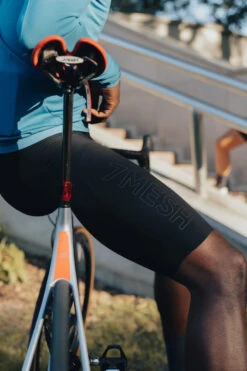 7Mesh RK1 Bib Short Men's Black Homme Noir 12 7Mesh RK1 Bib Short Men's Black Homme Noir -RideLight Boutique 2020 09 04 7mesh fallshootpart2 editedweb 14