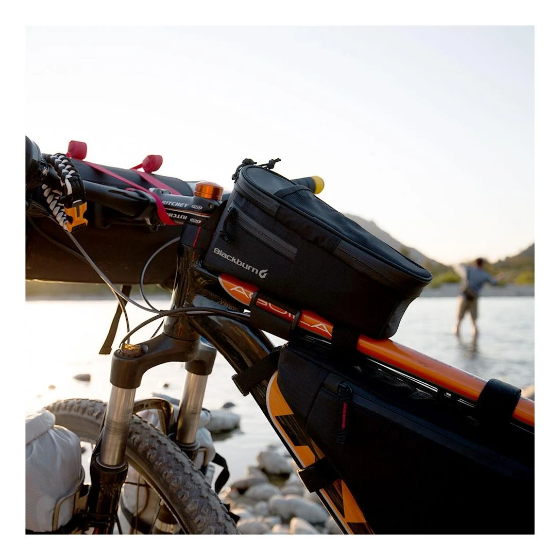 Blackburn Outpost Top Tube Bag Noir 4 Blackburn Outpost Top Tube Bag Noir – Image 2