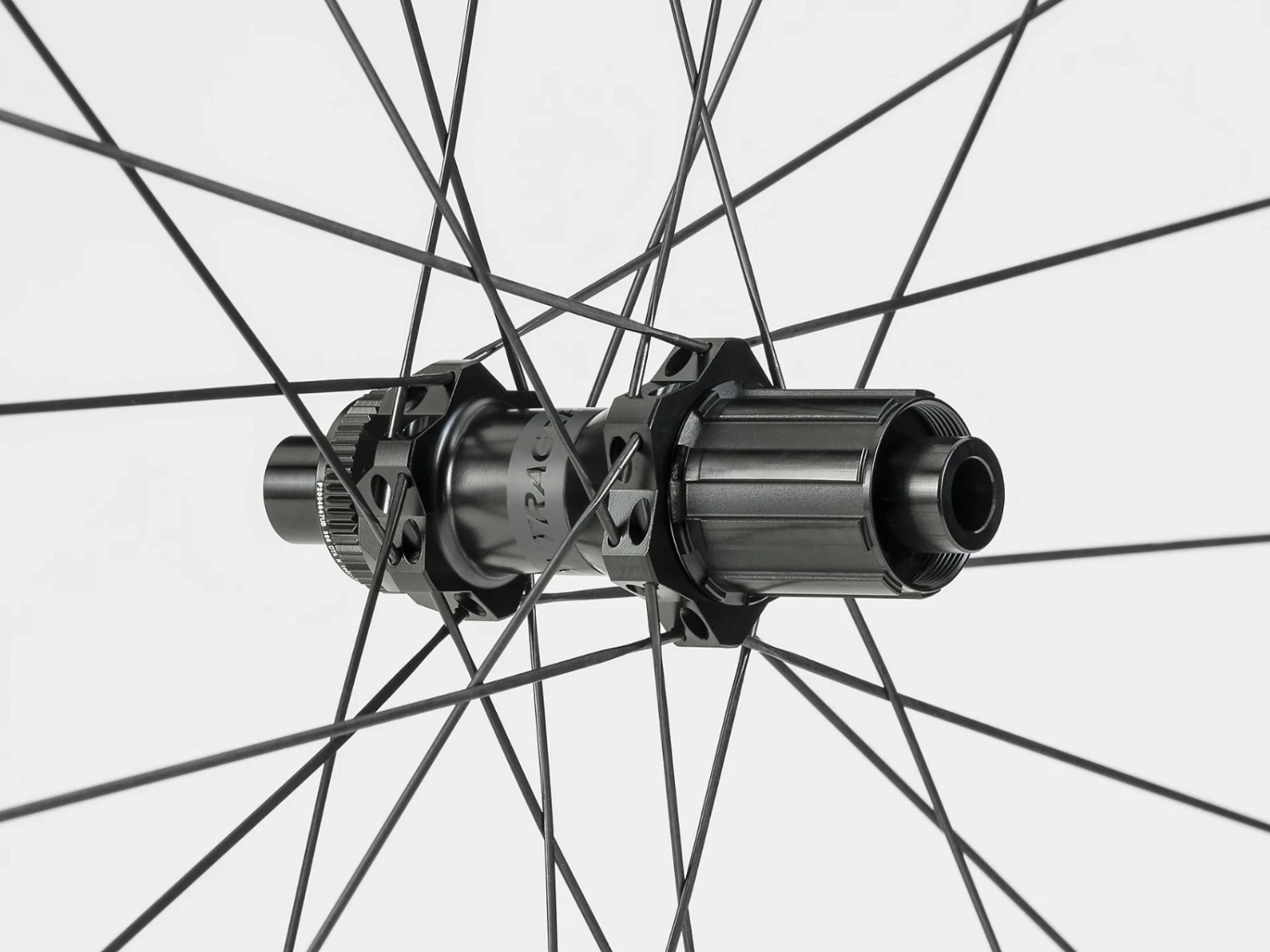 Bontrager Paire De Roues PRO TLR 37mm - Freinage Disque (Centerlock) - Tubeless Ready - Corps Shimano 11s 5 Bontrager Paire De Roues PRO TLR 37mm - Freinage Disque (Centerlock) - Tubeless Ready - Corps Shimano 11s – Image 3