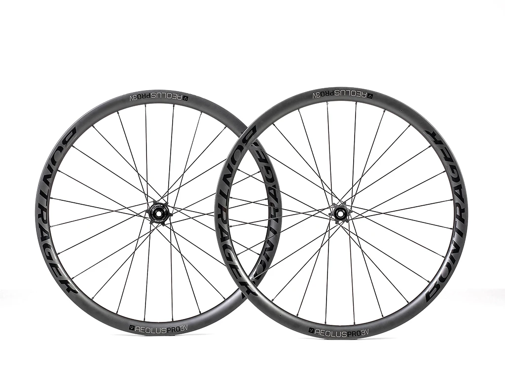 Paire De Roues PRO 3V - Freinage Disque (Centerlock) - Tubeless Ready - Corps Shimano 11s 3 Paire De Roues PRO 3V - Freinage Disque (Centerlock) - Tubeless Ready - Corps Shimano 11s