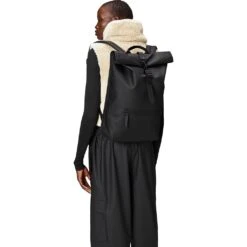 Rains Rolltop Rucksack W3 Noir -RideLight Boutique main 13320 black women 1 27b0