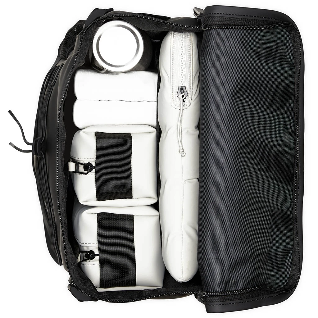 Rains Trail Mountaineer Bag W3 Noir 5 Rains Trail Mountaineer Bag W3 Noir – Image 3