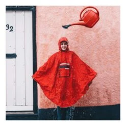 The Peoples Poncho Poncho 3.0 Hardy Red 17 The Peoples Poncho Poncho 3.0 Hardy Red -RideLight Boutique main 179703 8 91e3