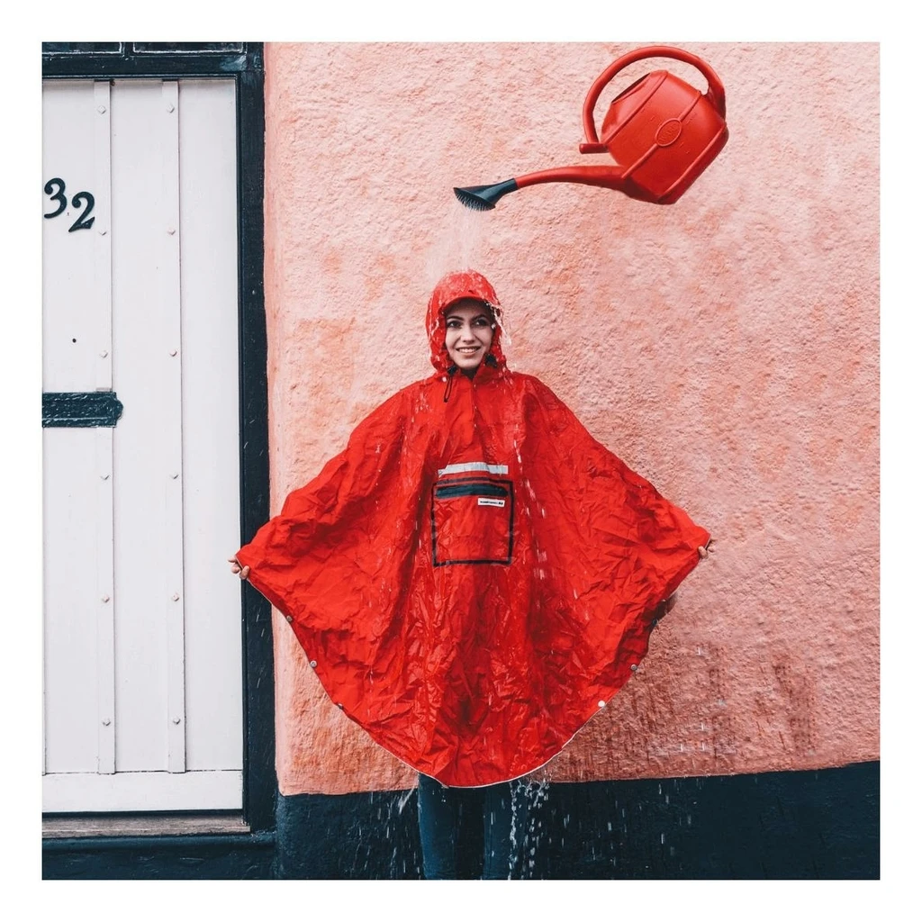 The Peoples Poncho Poncho 3.0 Hardy Red 10 The Peoples Poncho Poncho 3.0 Hardy Red – Image 8