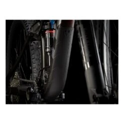 Trek Fuel EX 8 Homme Rouge 22 Trek Fuel EX 8 Homme Rouge -RideLight Boutique main 332098 213765 10 9677