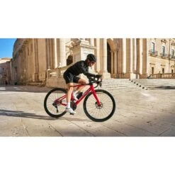 Pinarello X3 105 Di2 Fulcrum Racing 800 Rouge 21 Pinarello X3 105 Di2 Fulcrum Racing 800 Rouge -RideLight Boutique main 3360 resize 18e5efbcb79fdaddad57886dad786fad 00fd