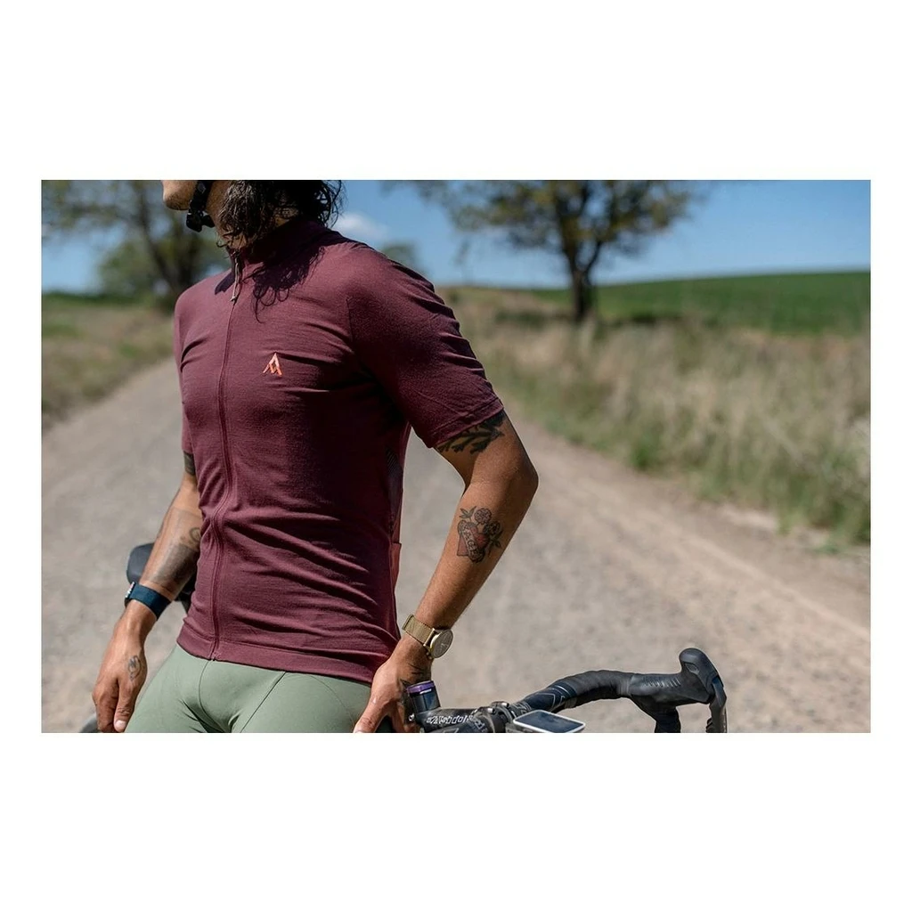 7mesh Ashlu Merino Jersey SS Men Port Homme Bordeaux 6 7mesh Ashlu Merino Jersey SS Men Port Homme Bordeaux – Image 4