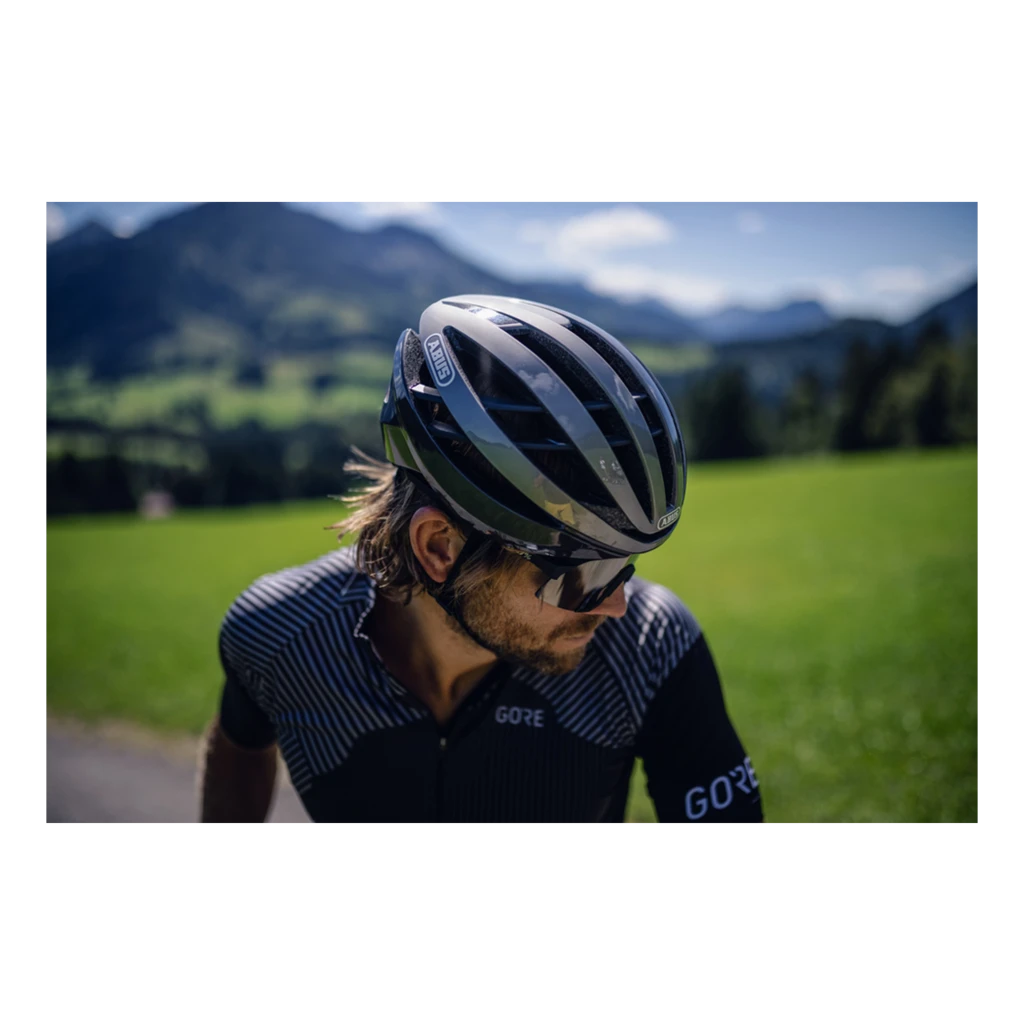 Abus Aventor Opal Green Vert Militaire 6 Abus Aventor Opal Green Vert Militaire – Image 4