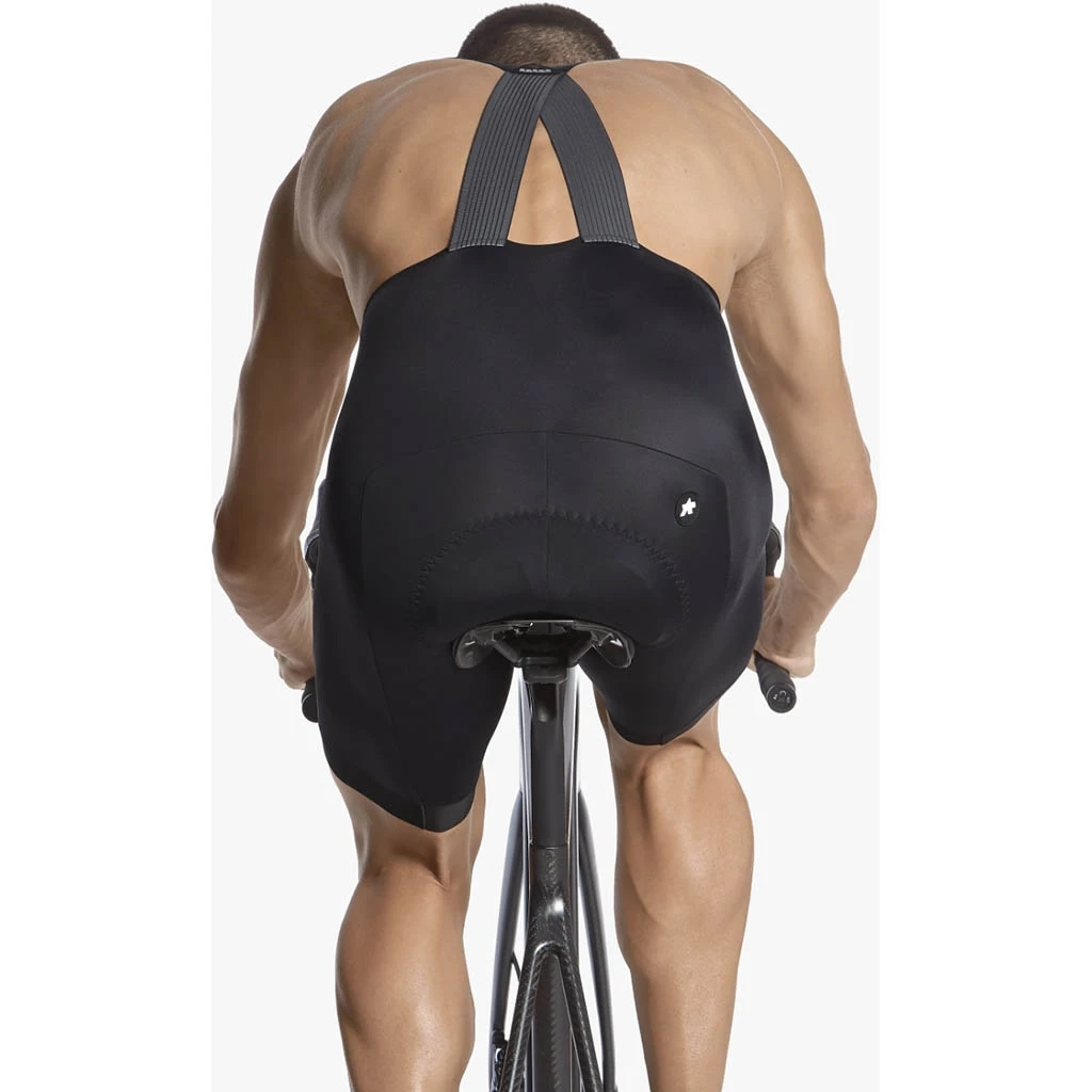 Assos EQUIPE R Bib Shorts S9 Black Series Homme Noir 8 Assos EQUIPE R Bib Shorts S9 Black Series Homme Noir – Image 6