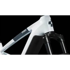 Cube Stereo Hybrid 140 HPC Pro 625 Homme Blanc 9 Cube Stereo Hybrid 140 HPC Pro 625 Homme Blanc -RideLight Boutique main D 201 77335 636012 D 01 a8c1