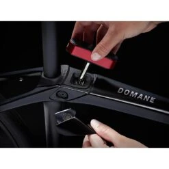 Trek Domane SL 6 Noir -RideLight Boutique main DomaneSL6 23 36746 A Alt7 d0c0