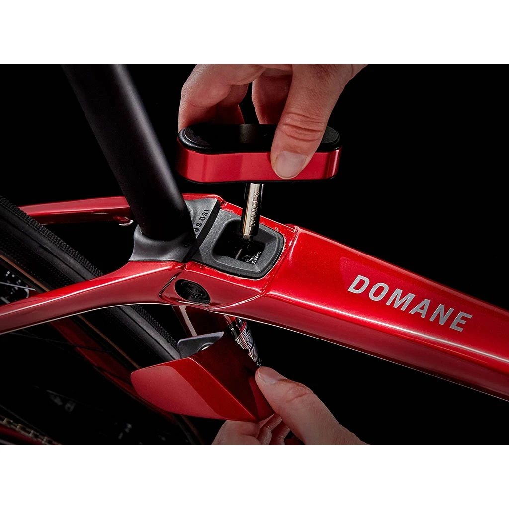 Trek Domane SL 6 Etap Rouge 11 Trek Domane SL 6 Etap Rouge – Image 9