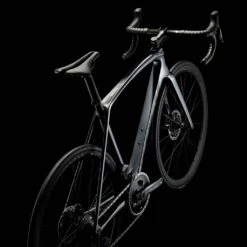 Trek Emonda SL 7 ETap 16 Trek Emonda SL 7 ETap -RideLight Boutique main EmondaSL7eTap 23 36978 A Alt1 4600