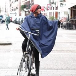 The Peoples Poncho Poncho 3.0 Hardy Navy -RideLight Boutique main Navy poncho 1f8ace46 bb61 48c9 afdb 50902e5941eb 2048x 85c8