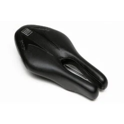 ISM PS2.0 245x130 FOAM 30 NOIRE -RideLight Boutique main PS 2.0 high res 2 2e31