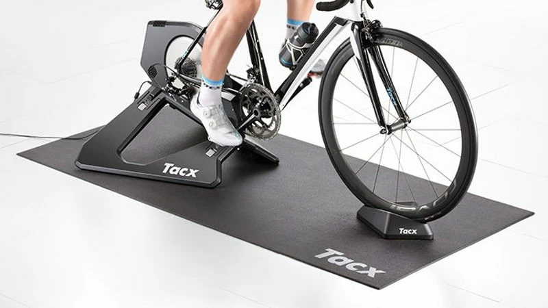 Tacx Tapis D'entraînement Enroulable Tacx Noir 5 Tacx Tapis D'entraînement Enroulable Tacx Noir – Image 3