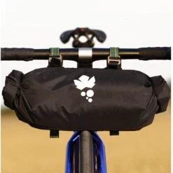 Miss Grape Sacoche De Cintre Tendril 4.10 Road WP Noir 8 Miss Grape Sacoche De Cintre Tendril 4.10 Road WP Noir -RideLight Boutique main TD4RWPB 1 816b