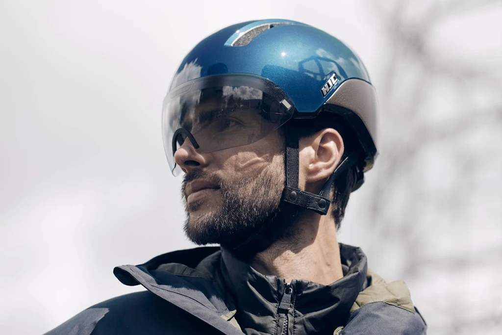 HJC CALIDO PLUS VISIERE METAL NAVY BROWN Bleu Marine 8 HJC CALIDO PLUS VISIERE METAL NAVY BROWN Bleu Marine – Image 6