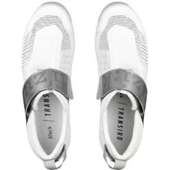 Fizik HYDRA AEROWEAVE CARBON WHITE- SILVER Blanc 11 Fizik HYDRA AEROWEAVE CARBON WHITE- SILVER Blanc -RideLight Boutique main fizik transiro hydra aeroweave carbon 2 white silver carbon triathlon shoe e849