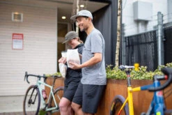 Devant -RideLight Boutique trailside hat charcoal